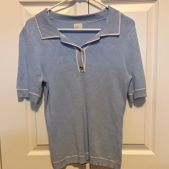 Women’s sky blue polo with gold buttons - Picture 1 of 1